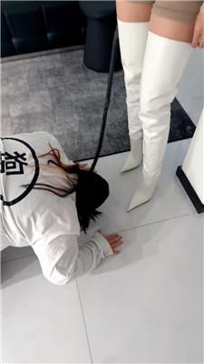 【Sera】单玩女奴-海量丝袜除臭器   JS260806-29