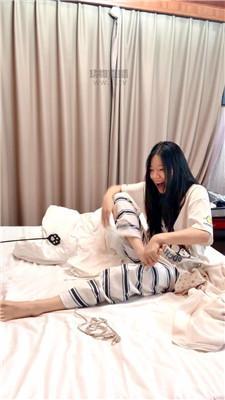 【软软】把你们的女神当狗虐    JS260808-37