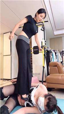 【麋鹿银儿】顶美金子回归-母狗虐待 bf64692