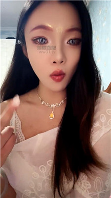 【肆肆】肉丝盯寸 260822-4