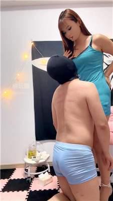 【囡囡】强制闻白袜-重度虐乳-踩踏   JS261018-10